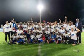 为什么别只盯自己？（为何不该只盯着自己？）